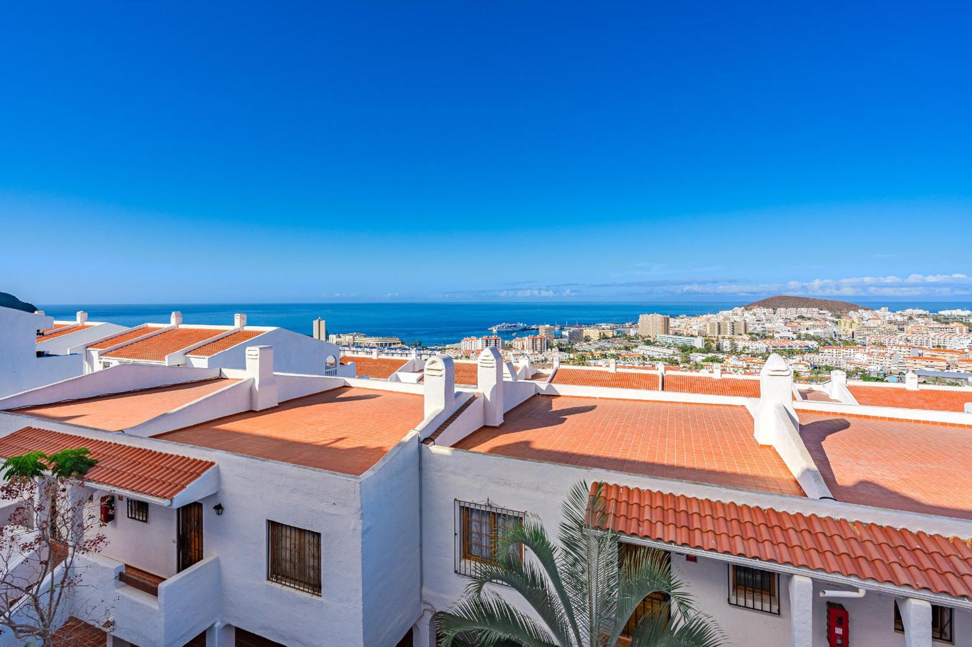 Cozy Port Royal Margot Sunset View Home By Lovetenerife Los Cristianos  Exterior photo