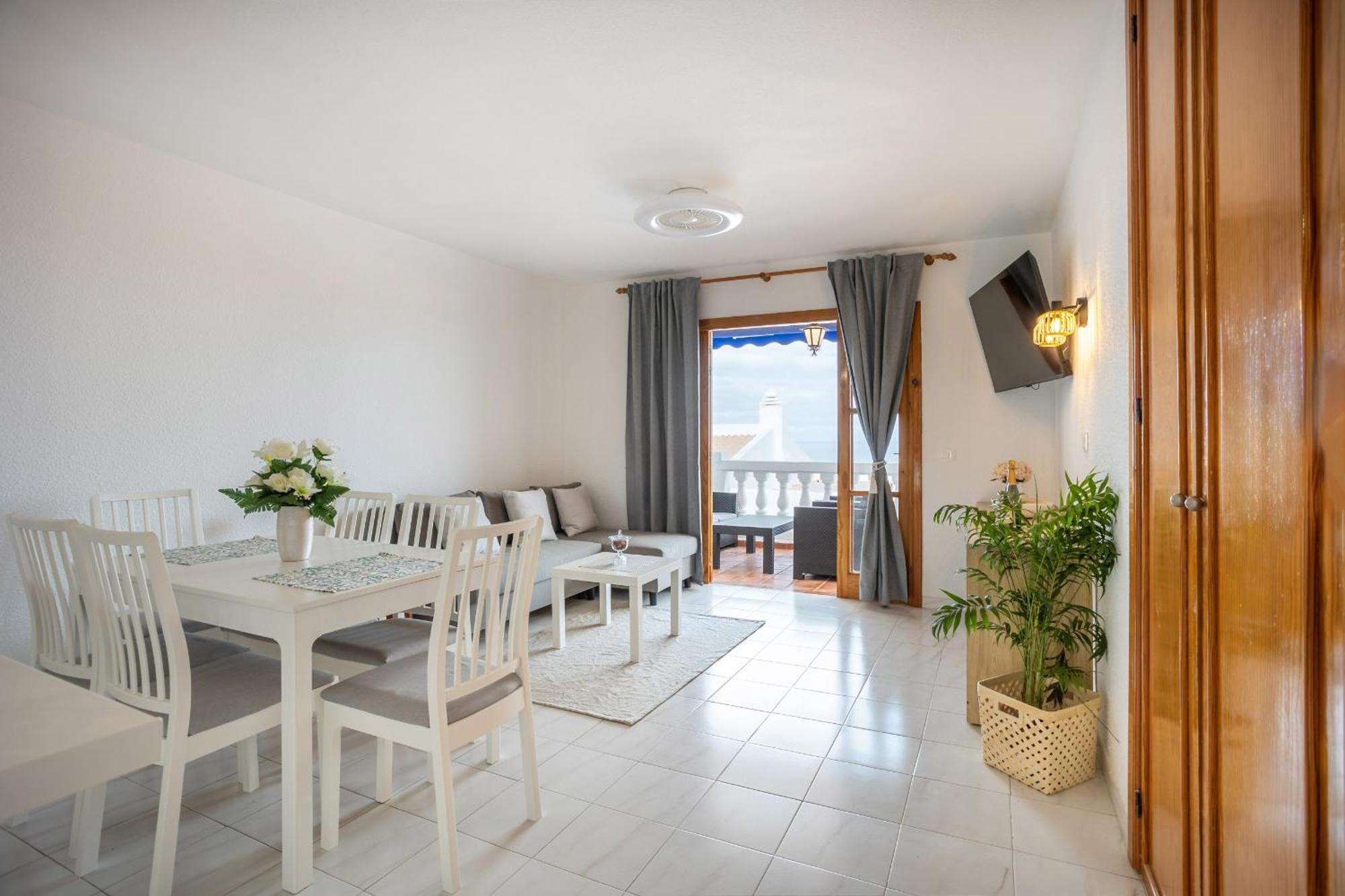 Cozy Port Royal Margot Sunset View Home By Lovetenerife Los Cristianos  Exterior photo